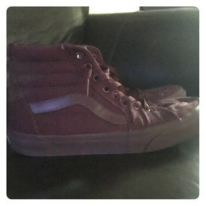 Maroon Men’s Vans